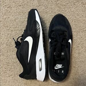 Nike Air Max Sneakers